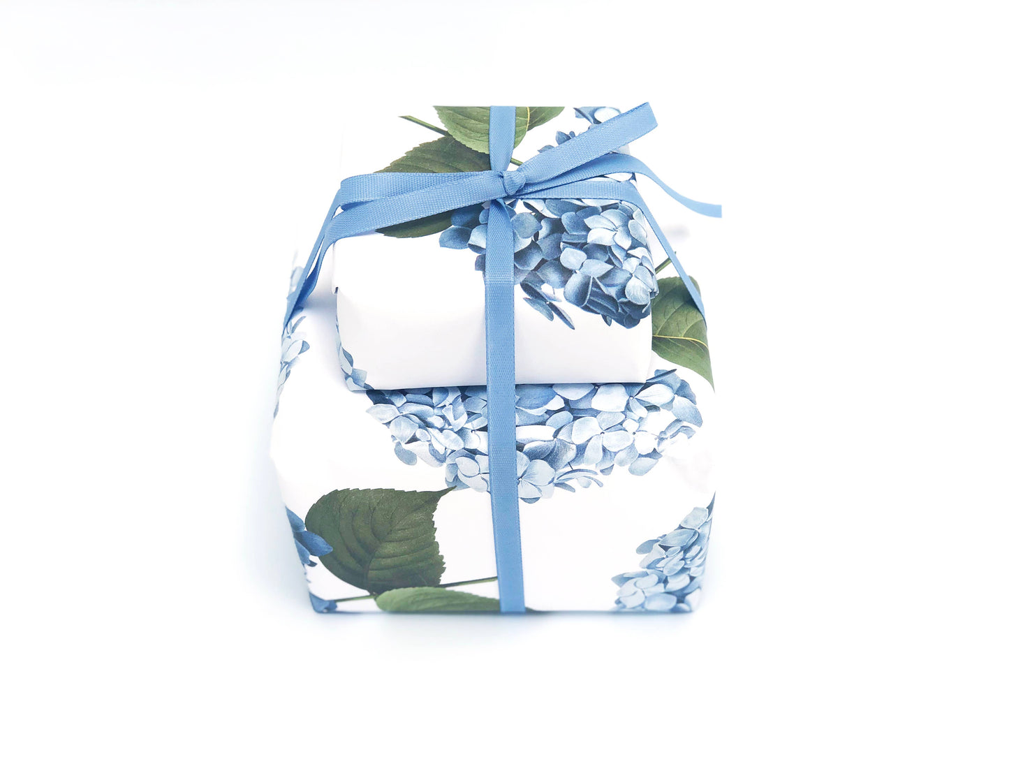 Light Blue Double Sided Floral Wrapping Paper - 20 Sheets